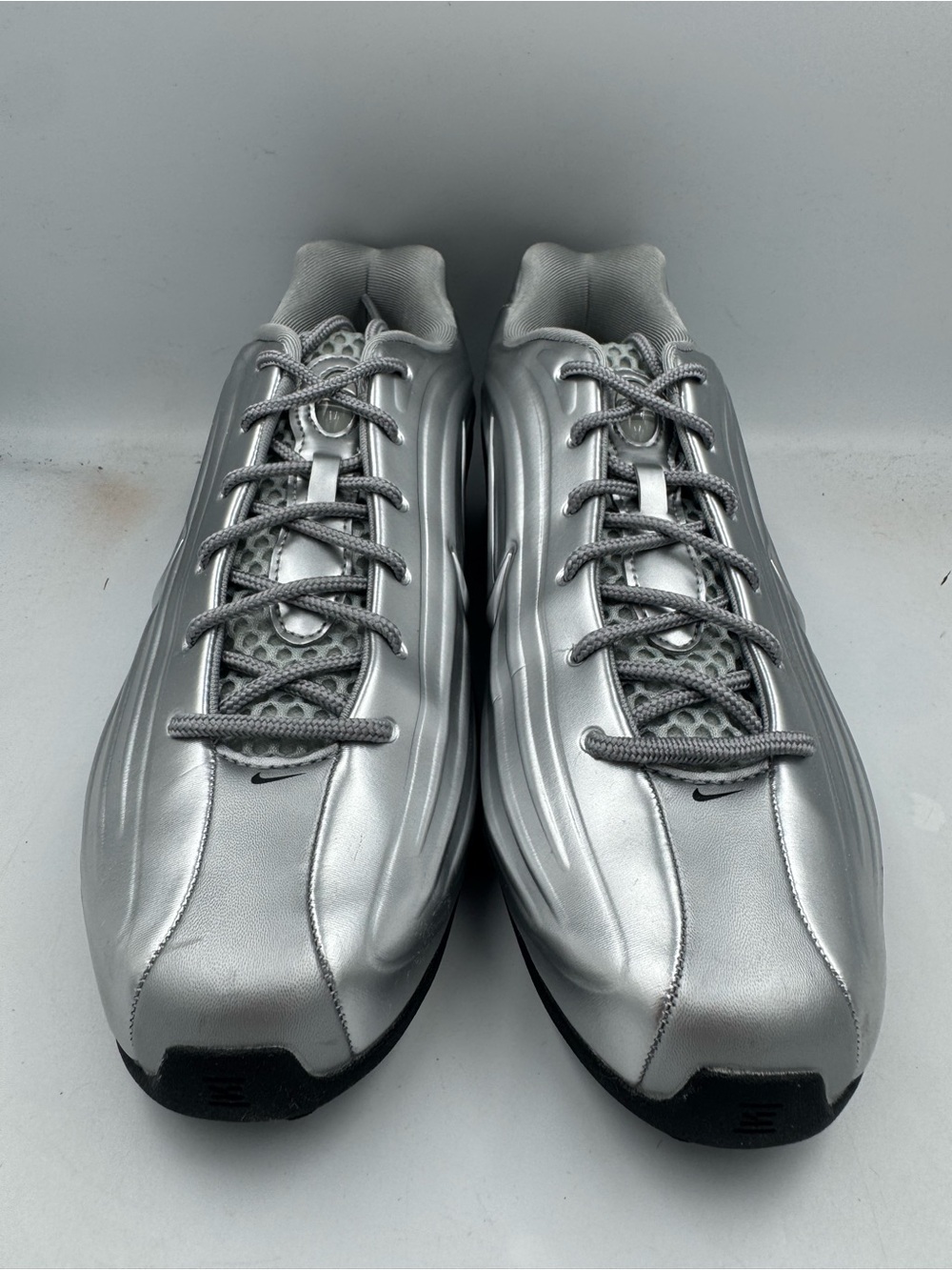 Nike Shox Z Metallic Silver Black BRAND NEW Size 11.5 Women - Picture 3 of 8